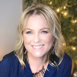 Meet your Posher, Carolyn